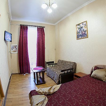 Apartment on Chornovola Avenue 31 Lviv Extérieur photo